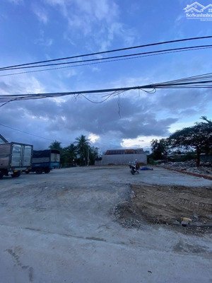 bán đất vĩnh thái nha trang giá rẻ, mặt tiền đường núi cấm gần kđt mỹ gia 100m2, sổ hồng sang tên