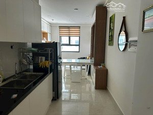 đầu tháng khách trả cần cho thuê gấp chung cư saigon intela