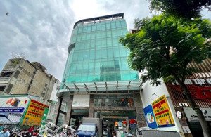 mặt tiền vàng nguyễn công trứ trung tâm tài chính quận 1