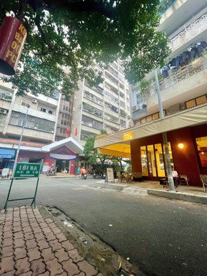 bán chung cư ngô tất tố, dt 64m2 2pn 1wc tầng cao