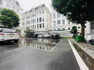 louis city hoàng mai 95m -khu vực vip-kinh doanh đình