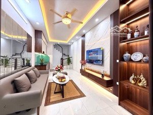 đình thôn - phân lô - đường oto tránh đỗ cửa - kinh doanh - mặt tiền xịn - 4,1m