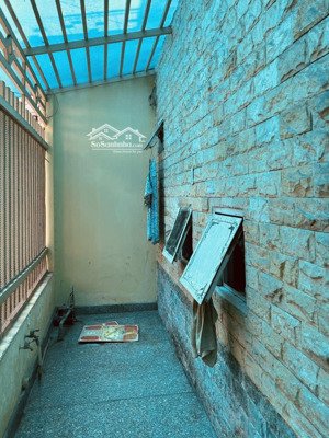 cực hiếm..! nhà 2 mặt tiền hẻm xe hơi q.1. đừơng nguyễn cảnh chân cách mặt tiền chỉ 15m.