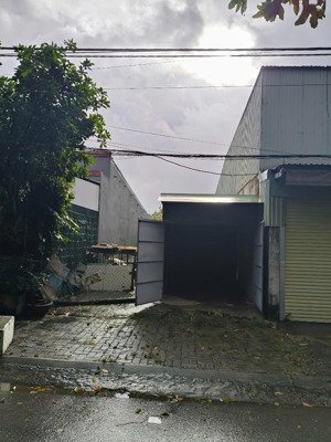 cần bán gấp lô đất tuyệt đẹp - mặt tiền nam cao ngay tđc trà na