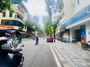 mặt phố lò đúc - 35m - 16 tỷ
vị trí đắc địa - mặt phố hai chiều - vỉa hè rộng - kinh doanh