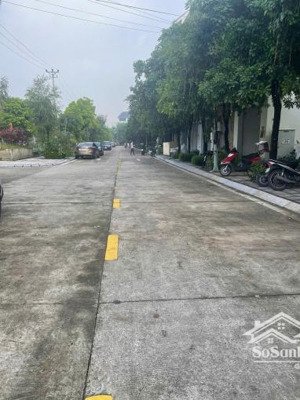 cho thuê biệt thự tại khu d, geleximco lê trọng tấn, 142 triệu, 144m2, hàng hiếm chỉ với