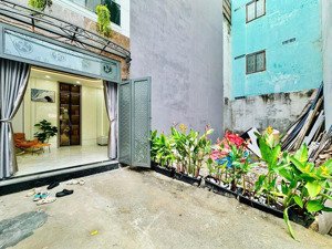 nhà phố xây mới 4pn ngay trung tâm gò vấp. giá chỉ 6,39 tỷ tl.