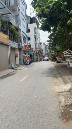 bán đất thượng cát. 55 m2, mặt tiền 4.5 m, ô tô 2 chiều. kinh doanh sầm uất. giá nhỉnh 6 tỷ