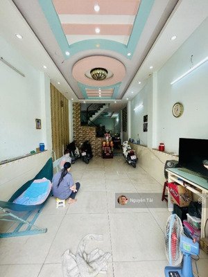 hot, bán gấp nhà riêng lê văn quới, btân, 100m2, 5 tầng mới đẹp, hẻm 8m thông, chỉ nhỉnh 9 tỷ.