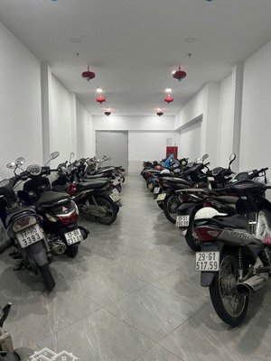 bán gấp toà ccmn tại thanh xuân dòng tiền 2,4tỷ/ năm