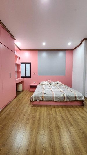 bán nhà phố khương đình - dt 34m2 - nhỉnh 8 tỷ, ngõ nông, 50m ra ô tô, tặng full nội thất