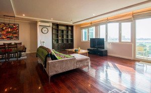 chủ nhà cho thuê căn hộ 3pn 153m tại tòa e1 ciputra. full nội thất mới. vỉew đẹp. lh 