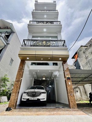 giảm 500tr bán nhanh nhà thạch bàn 50m 6 tầng gara ô tô thang máy chỉ hơn 9 tỷ hàng xóm aeon mall