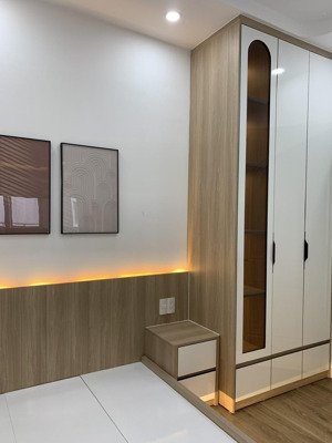 bán căn hộ cao cấp hưng vượng 2, phú mỹ hưng, quận 7 2pn nhà mới 100%