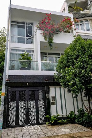 nhà đẹp hiện đại khu bên sông đường 25, hiệp bình chánh, tp. thủ đức