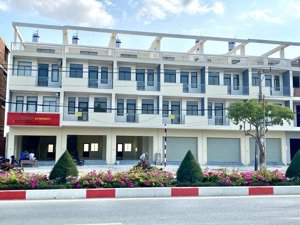 cho thuê shophouse 300m2, 8 triệu tại khu phố chợ long điền, 96 dương bạch mai, long điền, brvt
