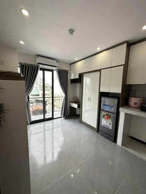 cho thuê phòng studio ngõ 86 hào nam - full đồ 5,8 triệu/tháng, thang máy - ở được 3 người