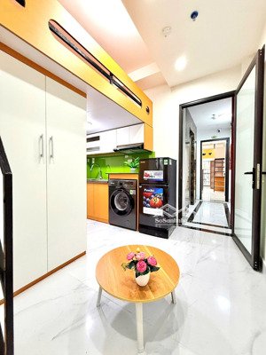 tòa chdv phố thái thịnh! 22pkk, dt 1,2 tỷ/năm sẵn vận hành full phòng, full pccc, gpxd, 2 thoáng