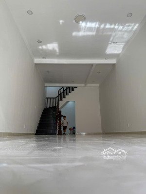 cho thuê nhà mặt tiền lê văn chí kinh doanh đa ngành nghề yoga, gym, net, spa , ở làm phòng khám