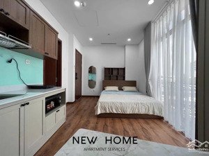 căn hộ dịch vụ studio full nội thất ban công