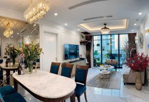 cho thuê gấp ch cao cấp sun grand city, 69b thụy khuê, 100m2, 2pn, đủ đồ giá tốt lh: 