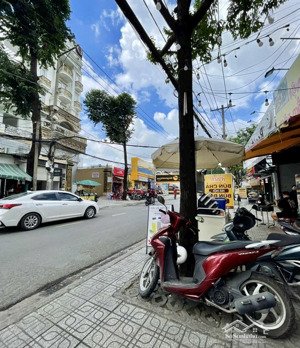 bán toà chdv tiềm nămg kế emart phan huy ích, 200m2(6x33m) nhỉnh 21 tỷ.