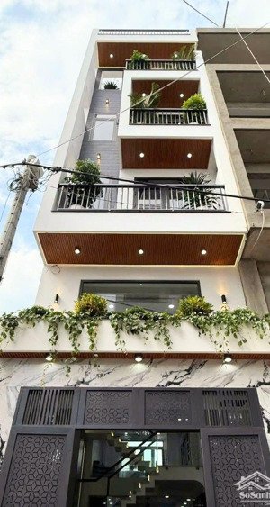 gấp - bán nhà điện biên phủ - bình thạnh. giá 3tỷ850/70m2, cho thuê 25tr. gần cầu vượt hàng xanh