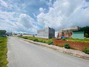 bán nhà 1 trệt 1 lầu sổ hồng riêng gần sân bay long thành