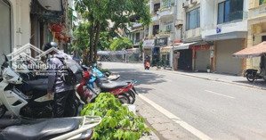 bán nhà mặt phố đội nhân, dt 100m2 x 4 tầng, mặt tiền 7m, giá 47 tỷ.