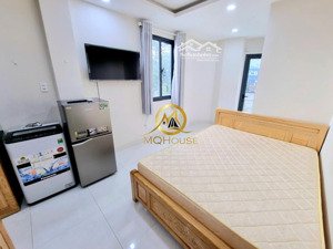 cho thuê phòng ban công trường sa gần ga sài gòn sát toà nhà viettel vòng xoay dân chủ