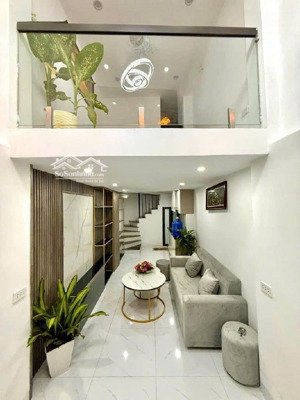 trương định 24m2 x 5t. nhà đẹp - nở hậu - vừa tiền. giá 5,8 tỷ