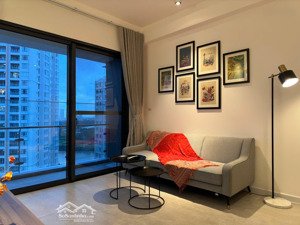 cần bán nhanh căn hộ sky garden 2 - pmh, q7 nhà đẹp, giá tốt nhất. lh: em hưng