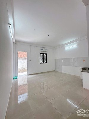 cho thuê phòng 40m² đh công thương công chế lan viên quận tân phú.