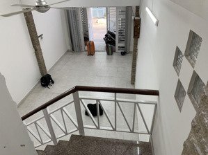 nhà 3 lầu đường xe hơi đậu cửa gần chợ phạm thế hiển quận8