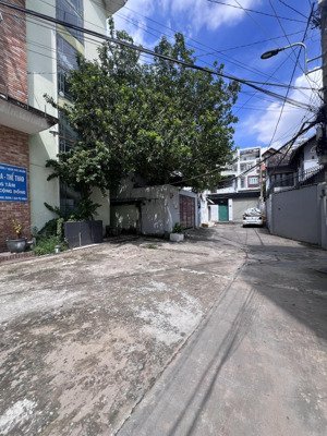 hxh 8m nguyễn công hoan phú nhuận 5 tầng kiên cố sát mặt tiền 100m ra khu phan xích long