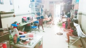 nhà hxh ngay trường chinh gần ga metro và sân bay diện tích 4x17m, chỉ 9.7 tỷ - dòng tiền sẵn