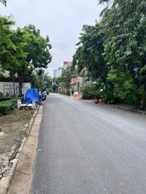 bán chdv lê đức thọ p6,có 46 phòng, dt 15x22m, lh thanh cầm