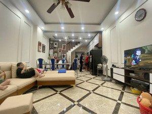 bán nhà riêng 8,5 tỷ, 47m2 ở minh khai, hoàng mai, giá tốt