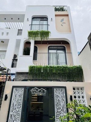 chính chủ kẹt tiền cần bán gả gấp tâm huyết giá chỉ 1t830, diện tích 87m2