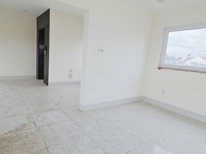 cho thuê mặt bằng tầng 4 tòa nhà bà triệu - bmt