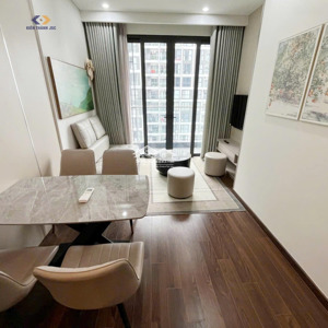 em chính chủ căn hộ 1615a bán giá 4 tỷ - 55m2-full đồ. lh . không tiếp môi giới