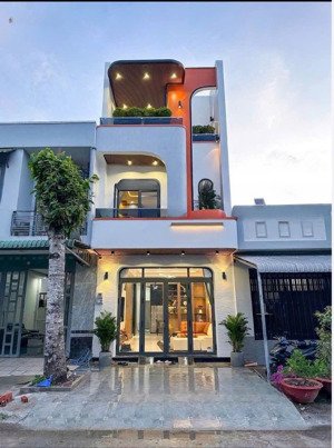 vợ chồng ly thân cần bán gấp căn nhà mặt phố giá chỉ 1t875, diện tích 69m2