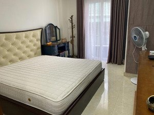 cực hiếm bán nhà tại mỹ đình cạnh bến xe 38mx6t fun nội thất cơ bản ô tô kinh doanh lô góc 8.9 tỷ