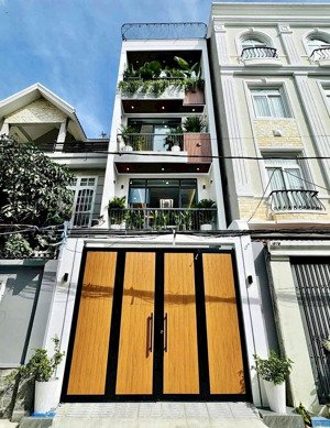 bán nhà liền kề đại học hutech - nguyễn gia trí, bình thạnh - giá gót chân 5,96 tỷ/ 66,2m2 - sổ sẳn