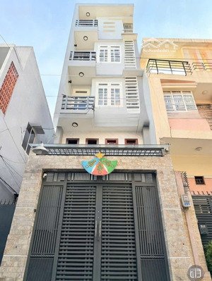 cần bán nhà 50,7m2 hẻm yên đỗ,bình thạnh giá tốt. ngang 5mx10,1m.ô tô vô tới nhà,shr .hđ thuê 12tr