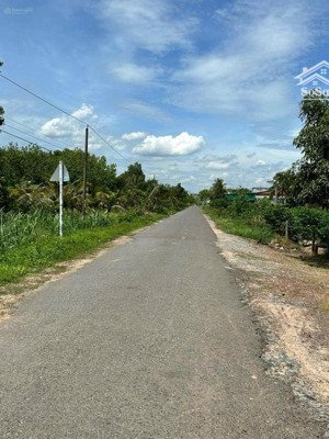 định cư nước ngoài bán lại lô đất, dt 1.000m2, trảng bàng, tây ninh. giá 1 tỷ