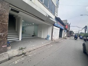 chính chủ bán nhà dòng tiền mặt phố long biên, kinh doanh luôn, 25,5 tỷ