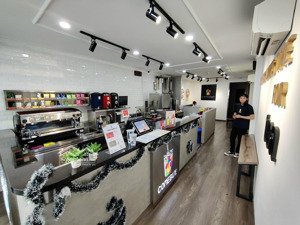 cho thuê nhà hẻm vip 283/ phạm ngũ lão q1, dt 4x15m, trệt lửng 1 lầu, kd tự do, giá rẻ