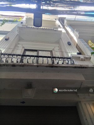 giáp nhất .ngõ ô tô, nhà mới fun nội thất. 35m, 5 tầng, mt 4,6m giá hợp lý.