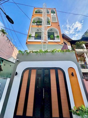 tòa nhà 5 tầng mới 100% phan huy ích | 5x16m = 77m² | dòng tiền 900tr/năm | 15,1 tỷ tl